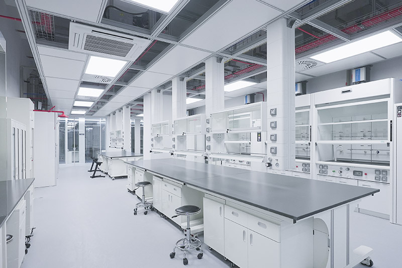 白山实验室革新：安全与科技的现代融合